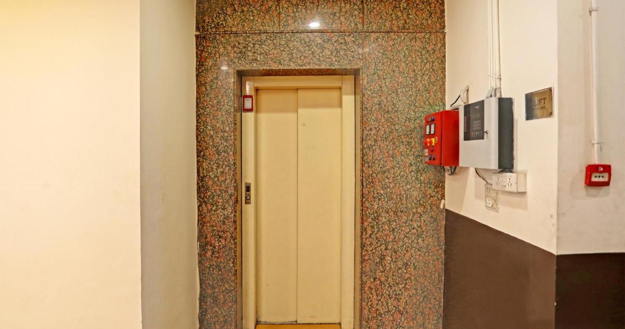 Hotel Grand Tushar - Ghaziabad Railway Station Экстерьер фото