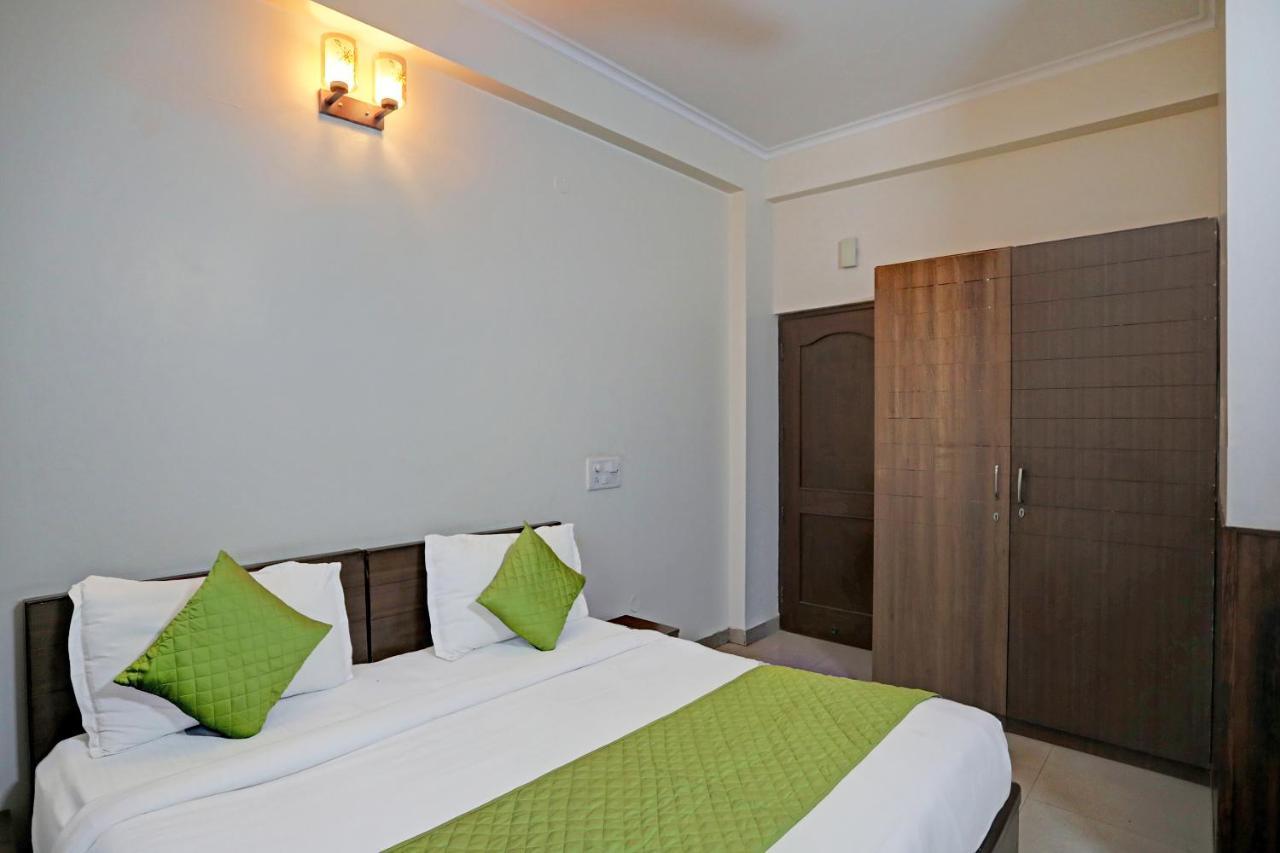Hotel Grand Tushar - Ghaziabad Railway Station Экстерьер фото