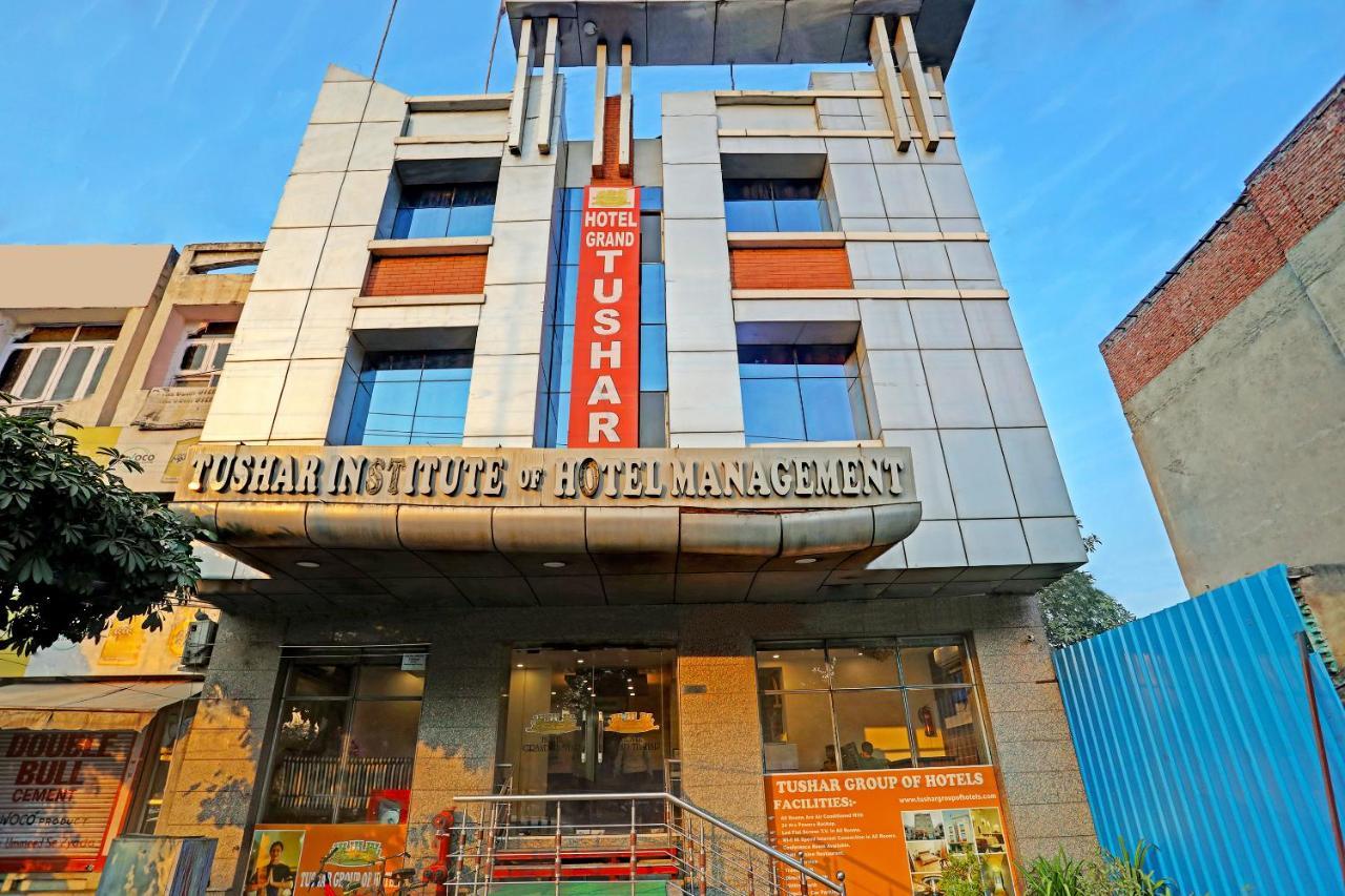 Hotel Grand Tushar - Ghaziabad Railway Station Экстерьер фото